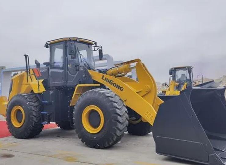 50裝載機(jī)更換剎車(chē)片需要拆卸輪胎嗎？